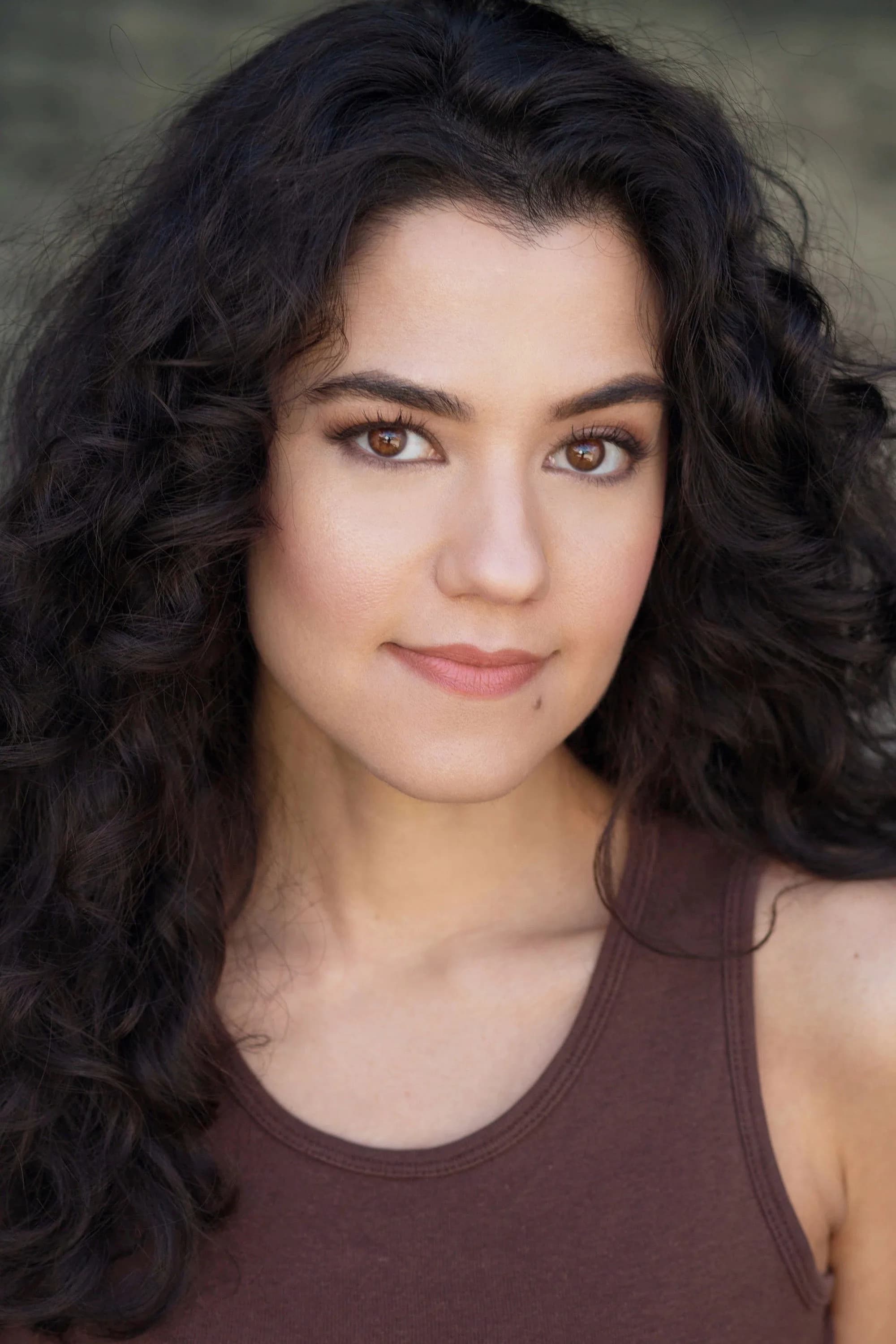 Zoë Hall की तस्वीर