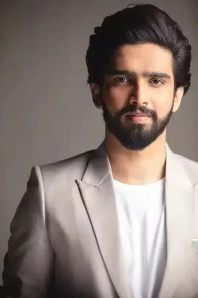Amaal Mallik photo