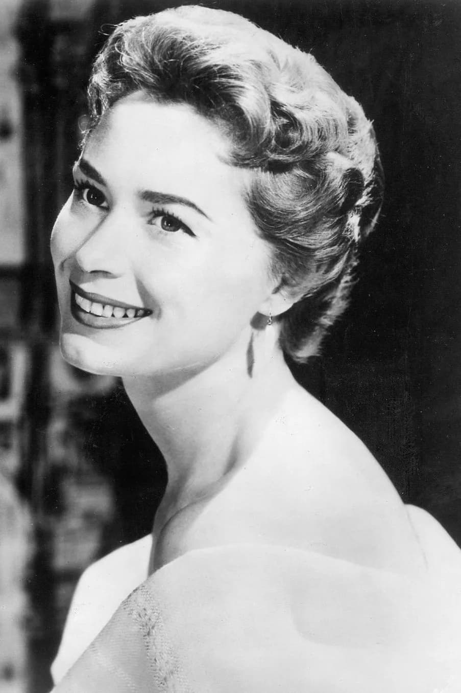 June Dayton 사진