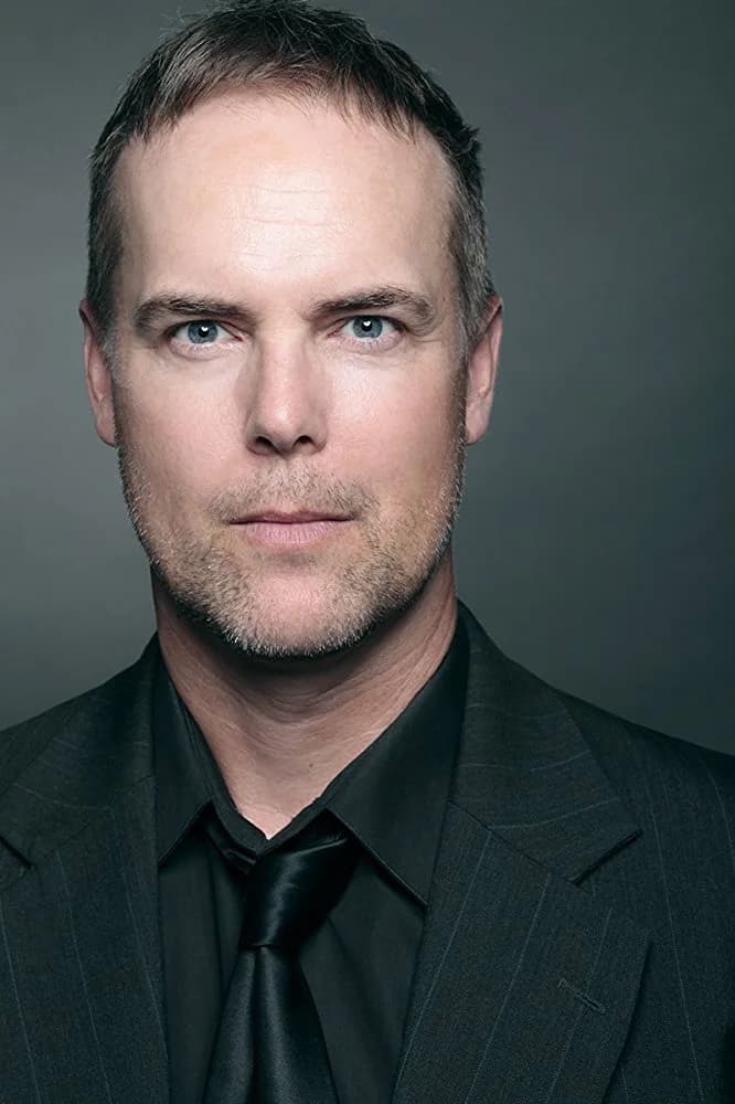 Bryan Okes की तस्वीर