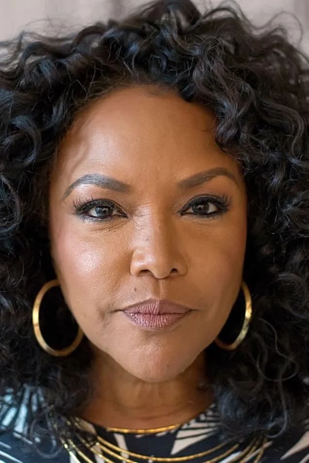 Lynn Whitfield photo