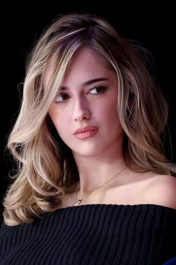Julia Butters的照片