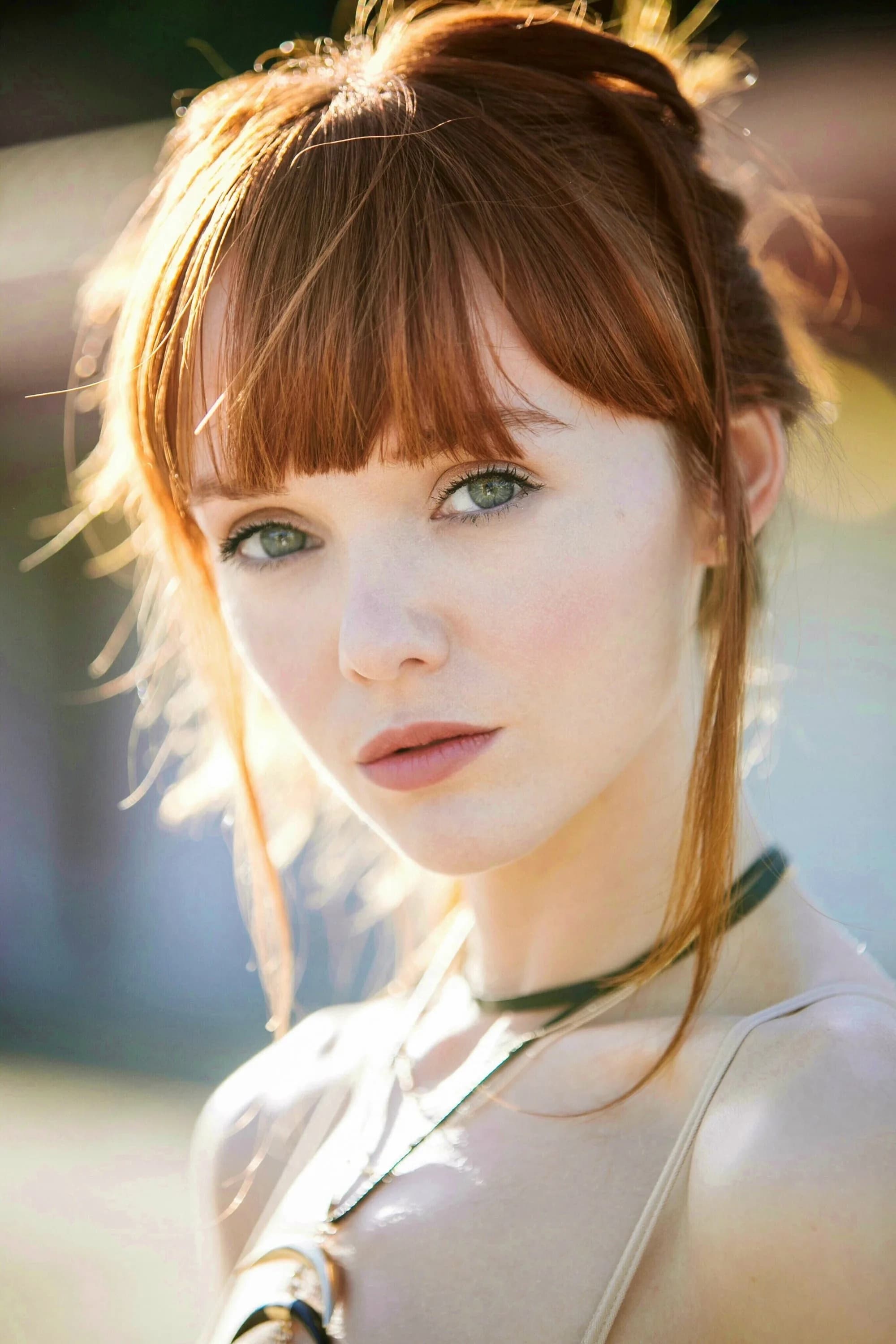 Foto di Hannah Rose May