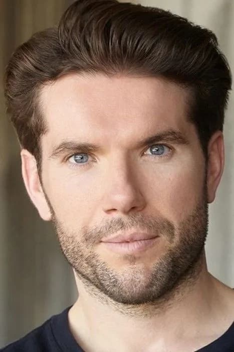 Dónall Ó Héalai的照片
