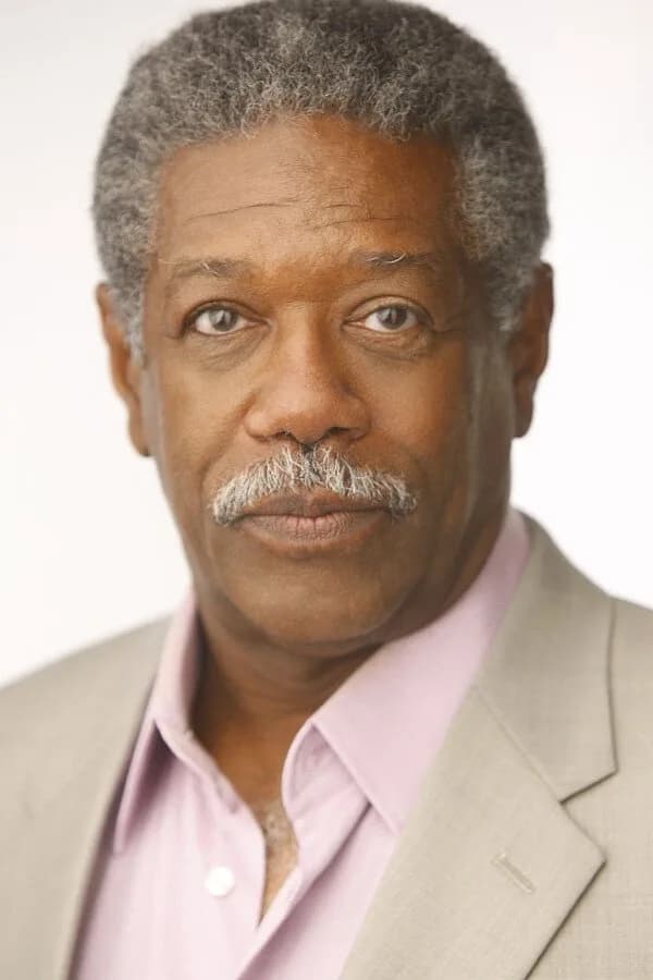 Lou Beatty Jr. 사진