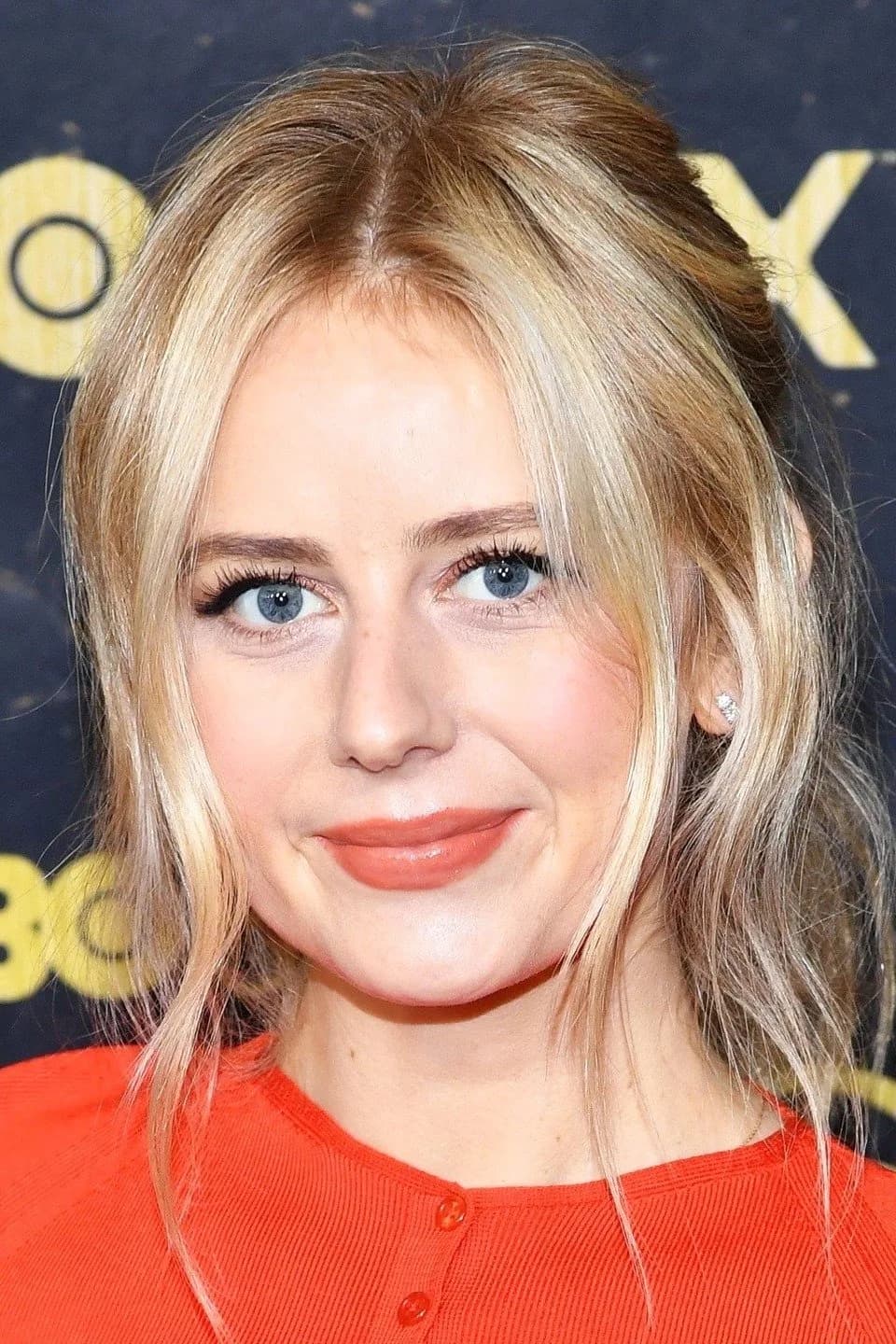 Justine Lupe की तस्वीर