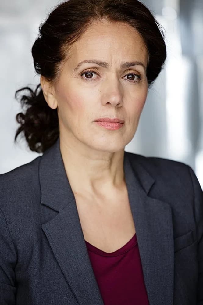 Nicola Bertram की तस्वीर