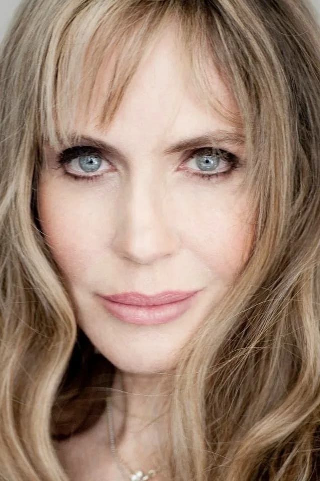 Elizabeth Kemp photo