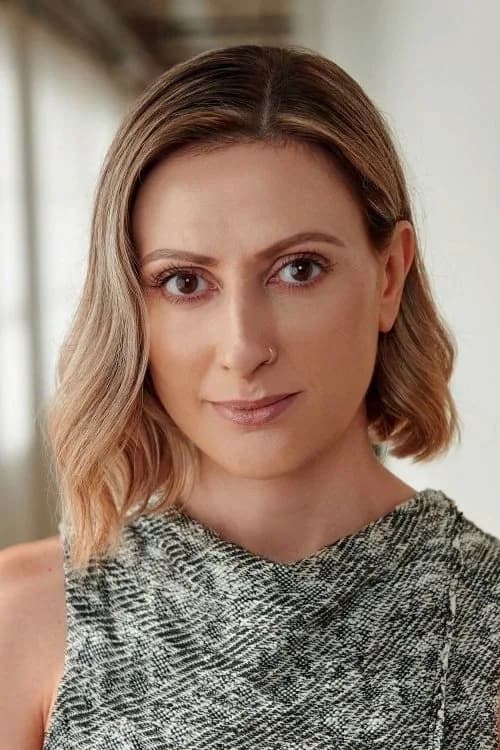Angela Russo-Otstot fotoğrafı