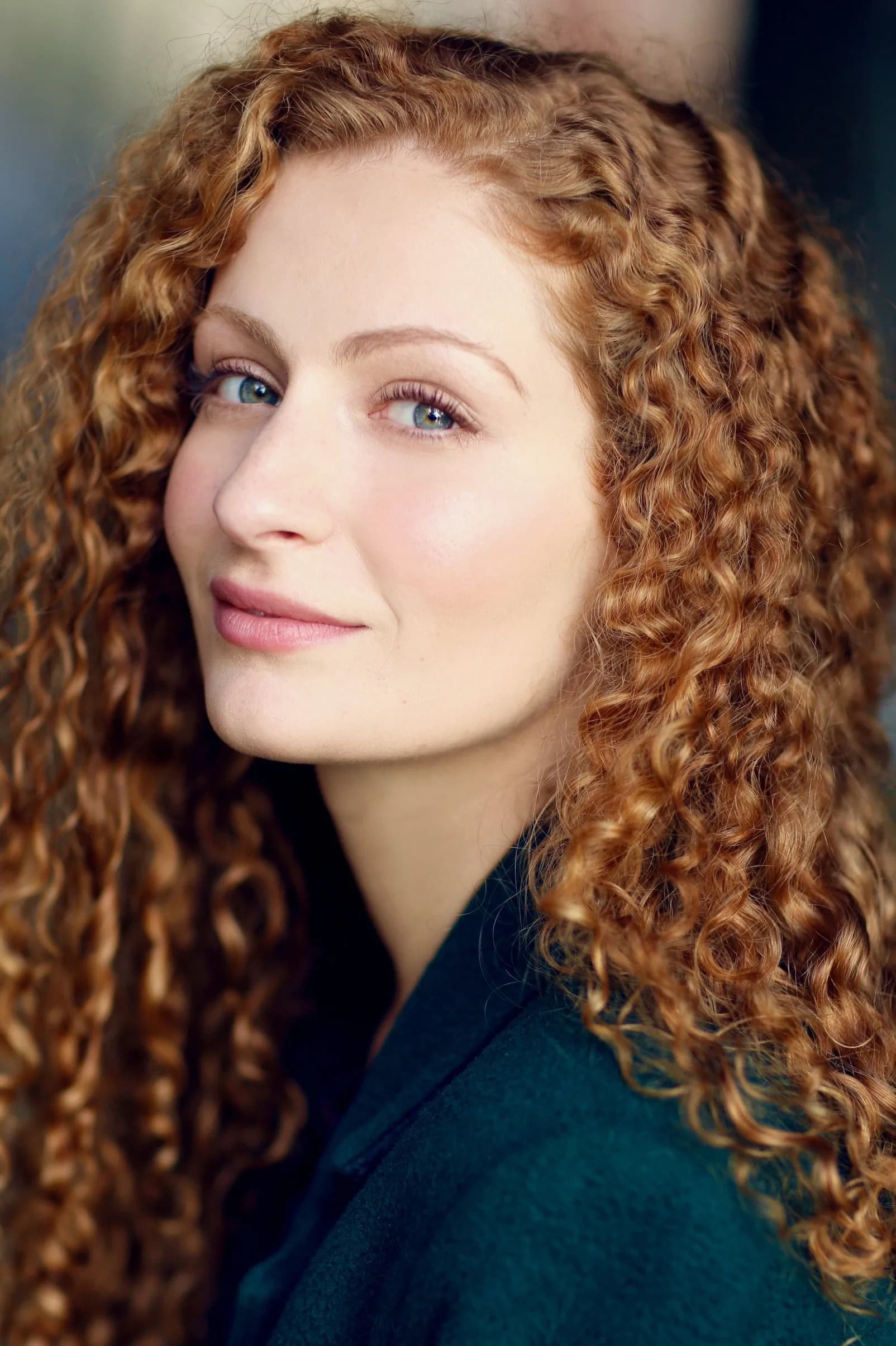 Gillian Saker photo