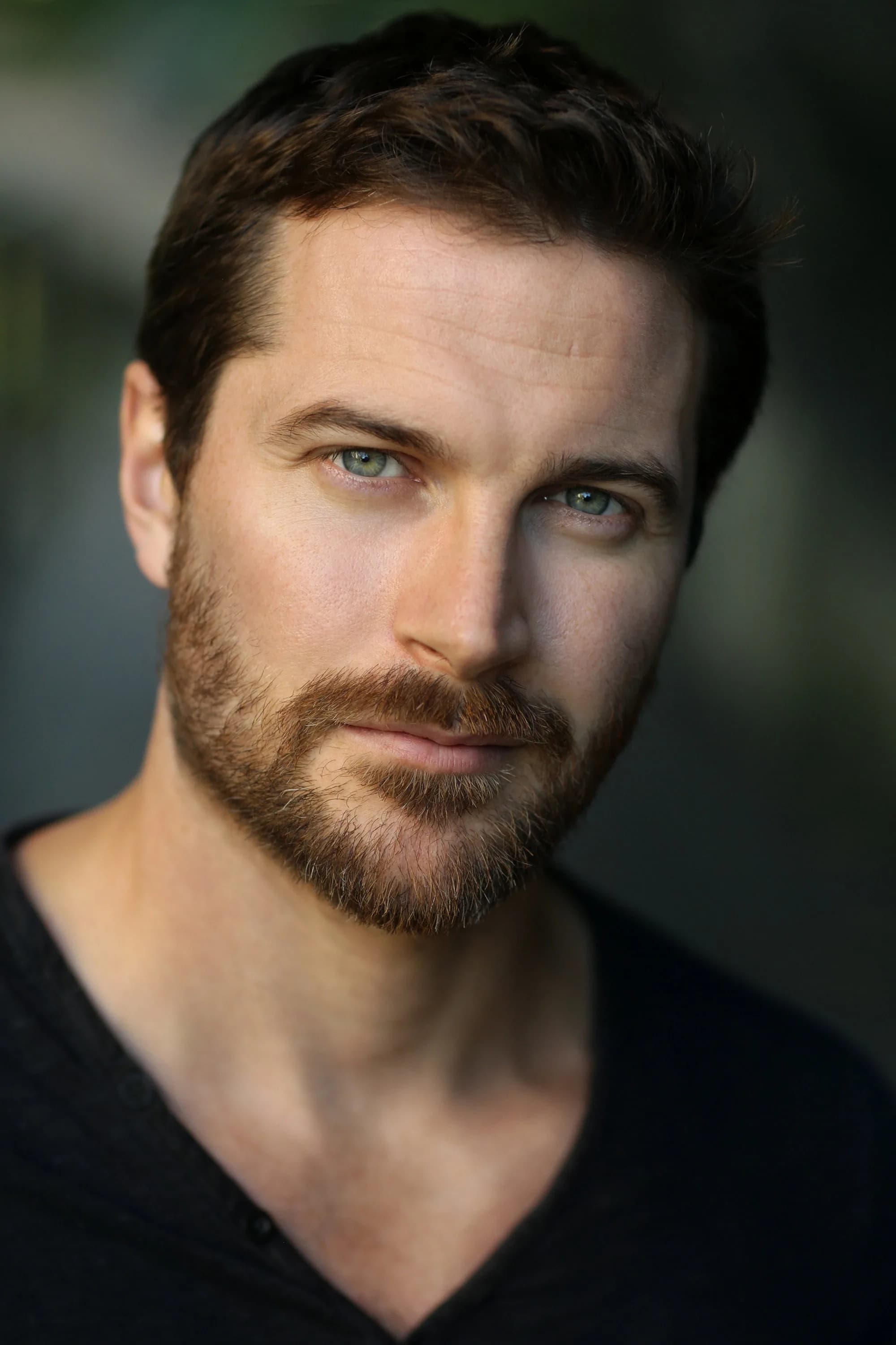 Kieran Bew 사진