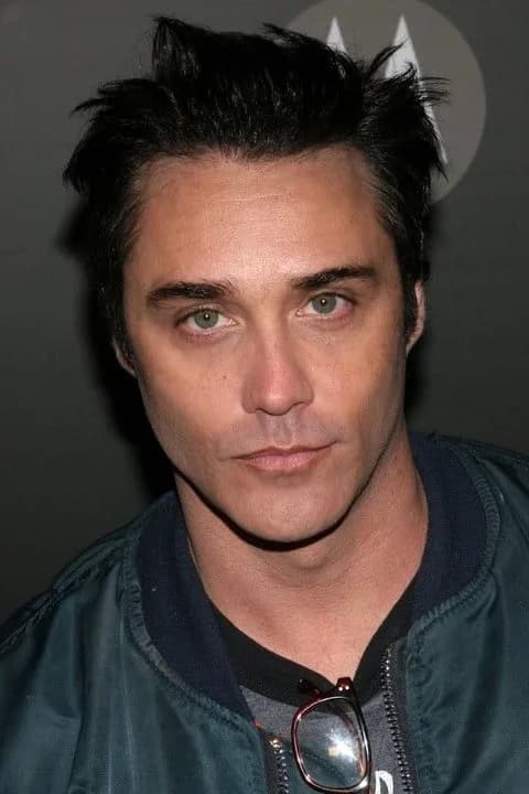 Vincent Young 사진