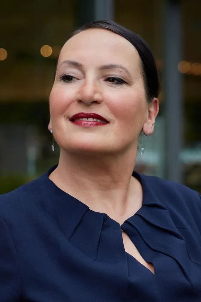 Ursula Maria Burkhart 사진
