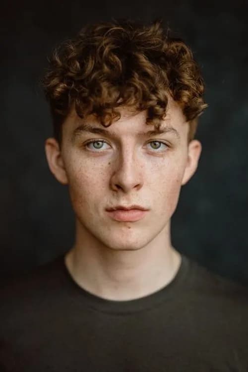 Harry Kirton photo