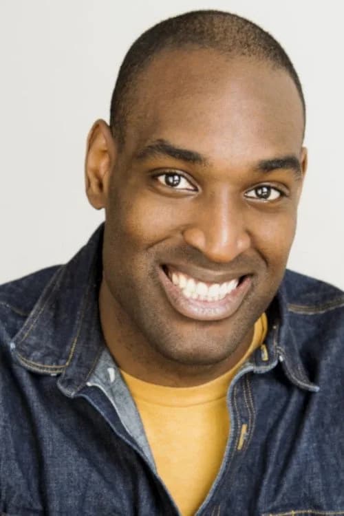 Troy James 사진