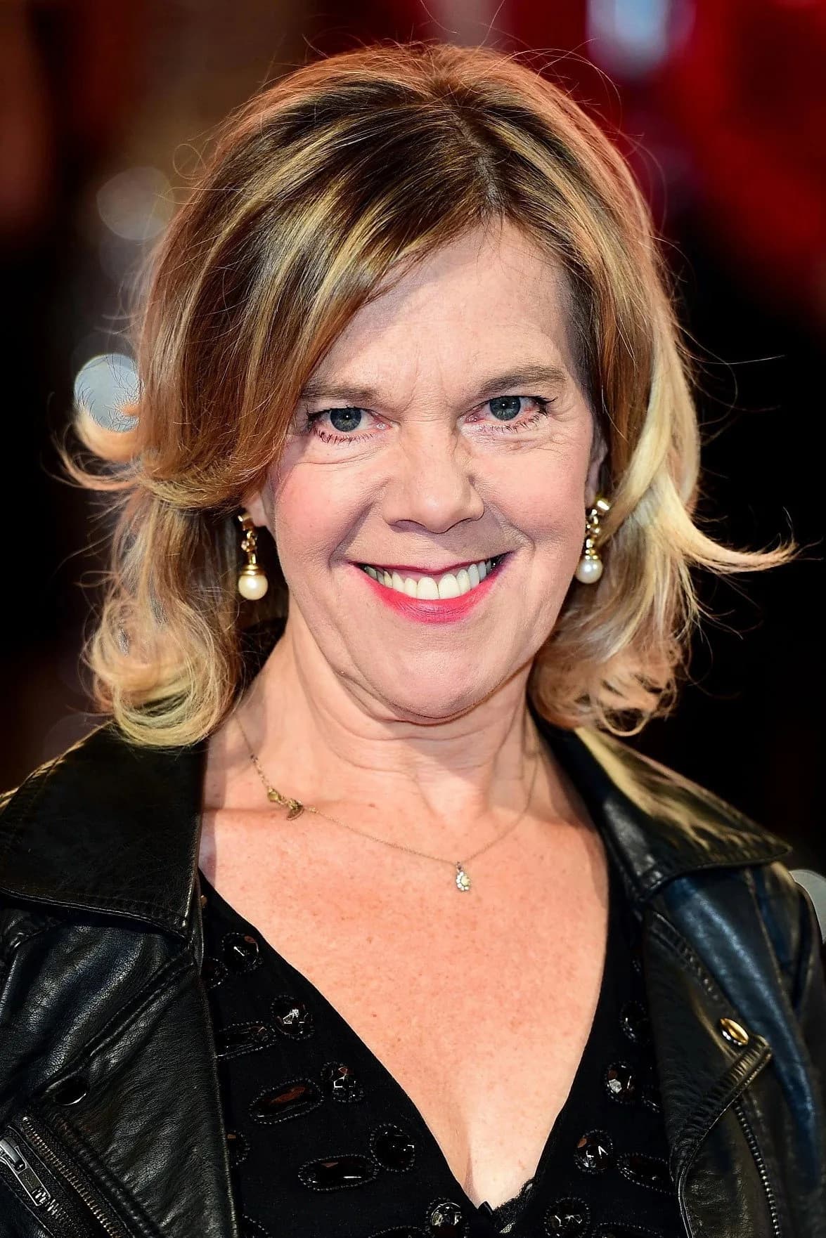 Carolyn Pickles 사진
