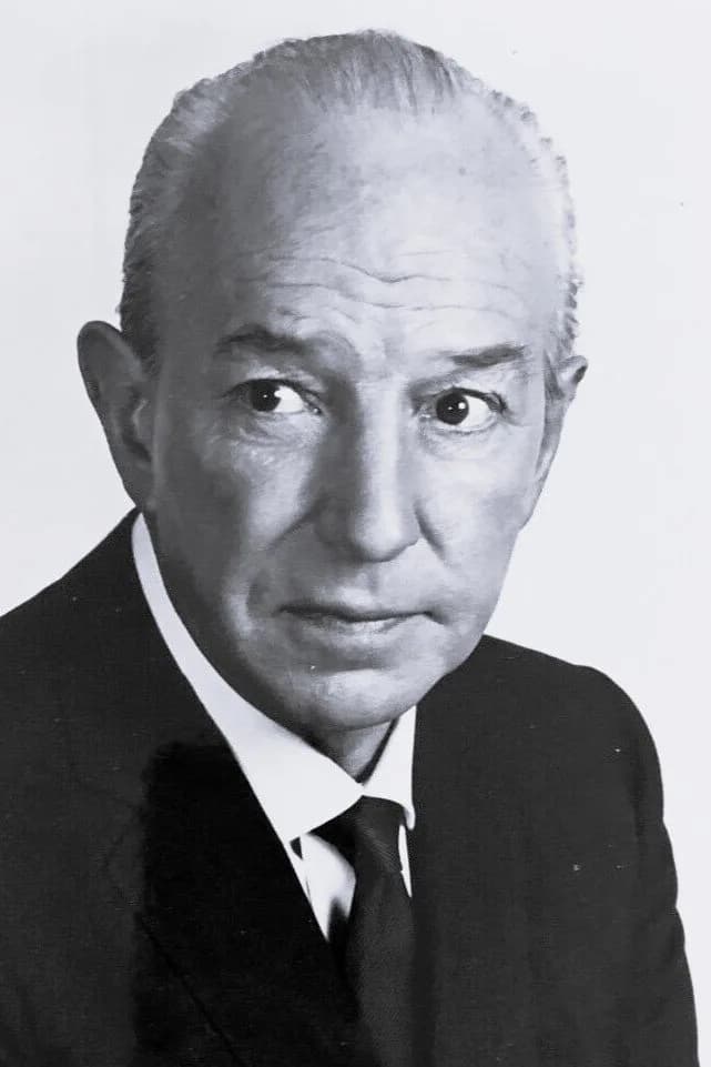 Lloyd Nolan photo