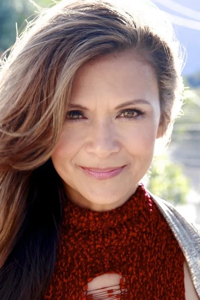 Nia Peeples की प्रोफ़ाइल