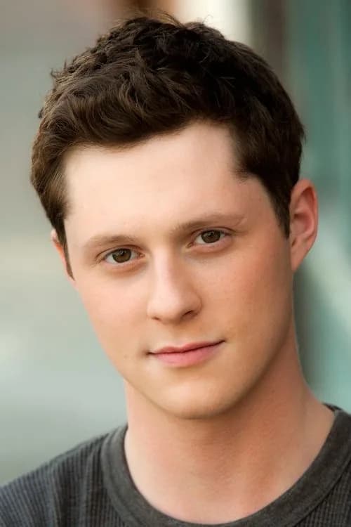 Noah Reid 사진