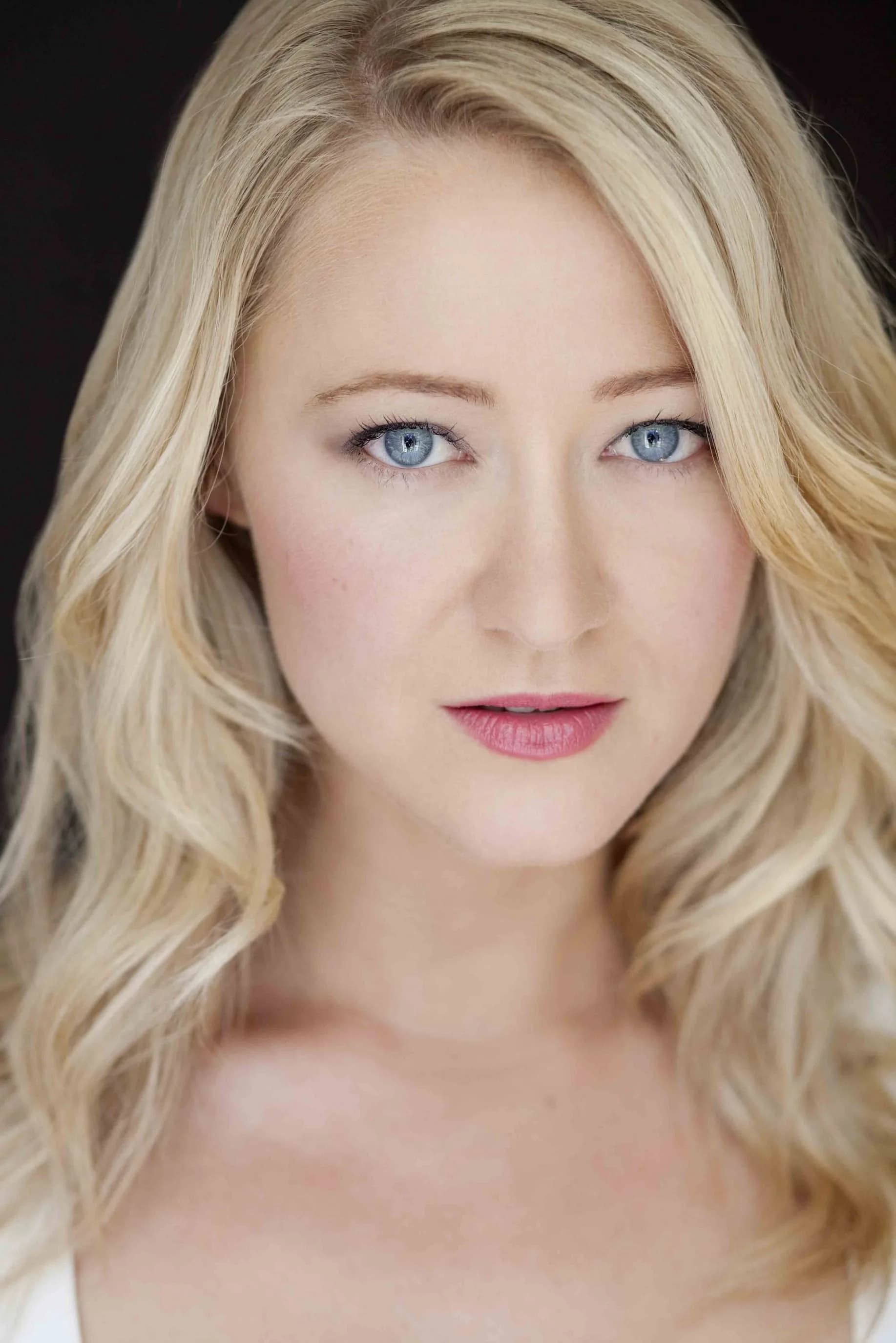 Siobhan Hewlett photo