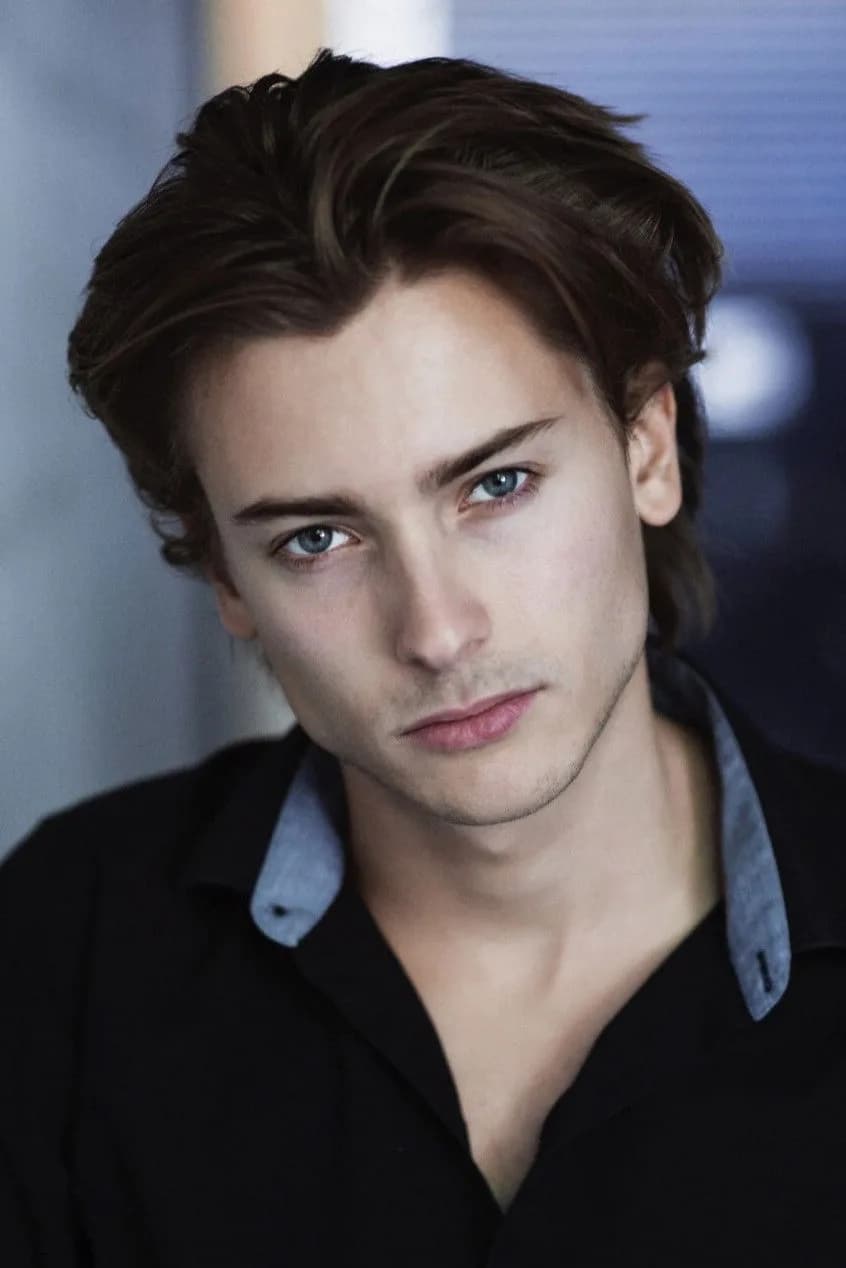 صورة Elijah Rowen