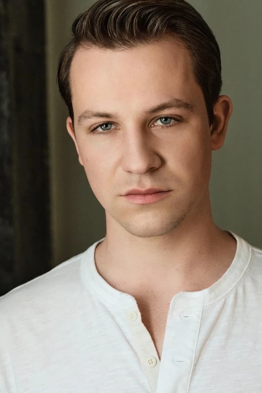 Darian Weiss photo