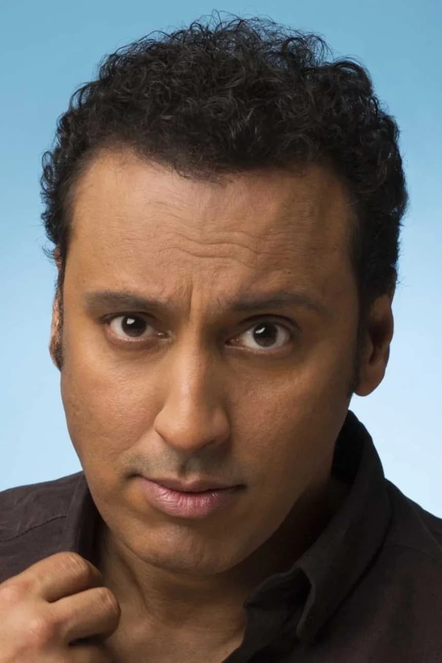 Aasif Mandvi 사진