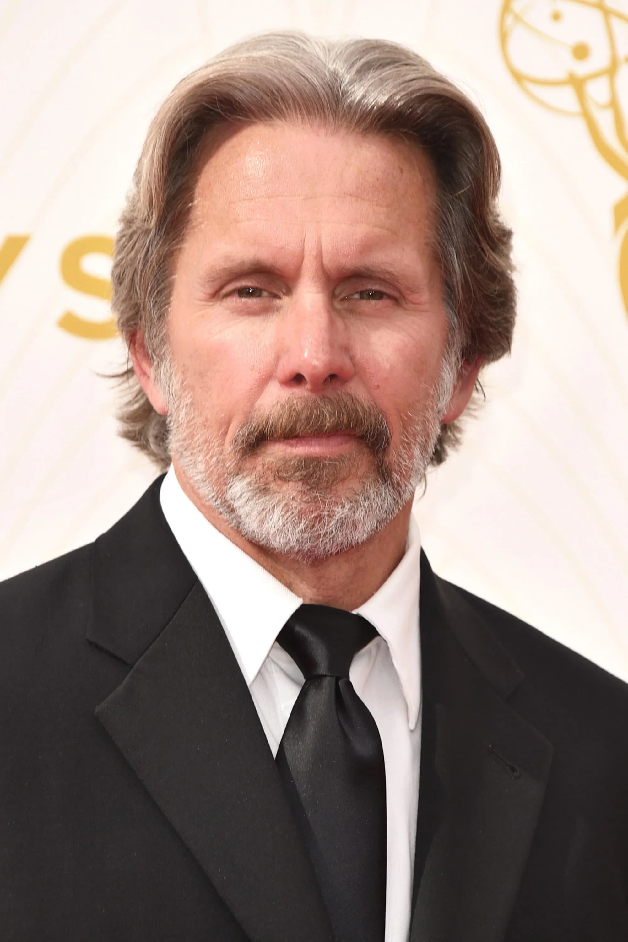 Gary Cole fotoğrafı