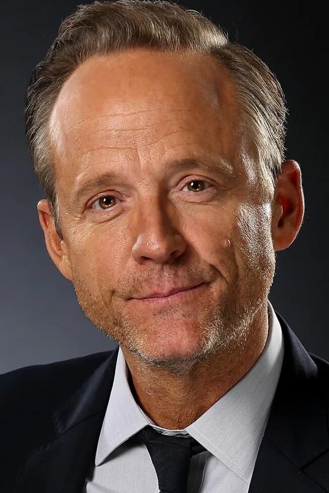 John Benjamin Hickey 사진