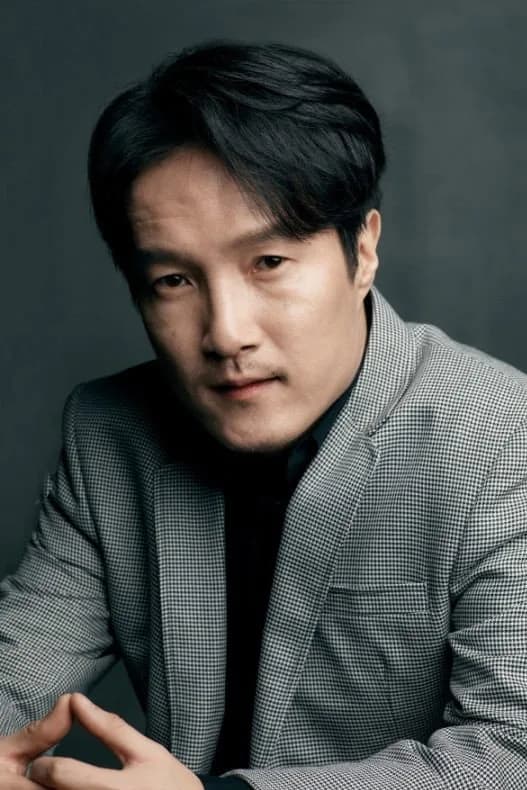 Lee Joong-ok fotoğrafı