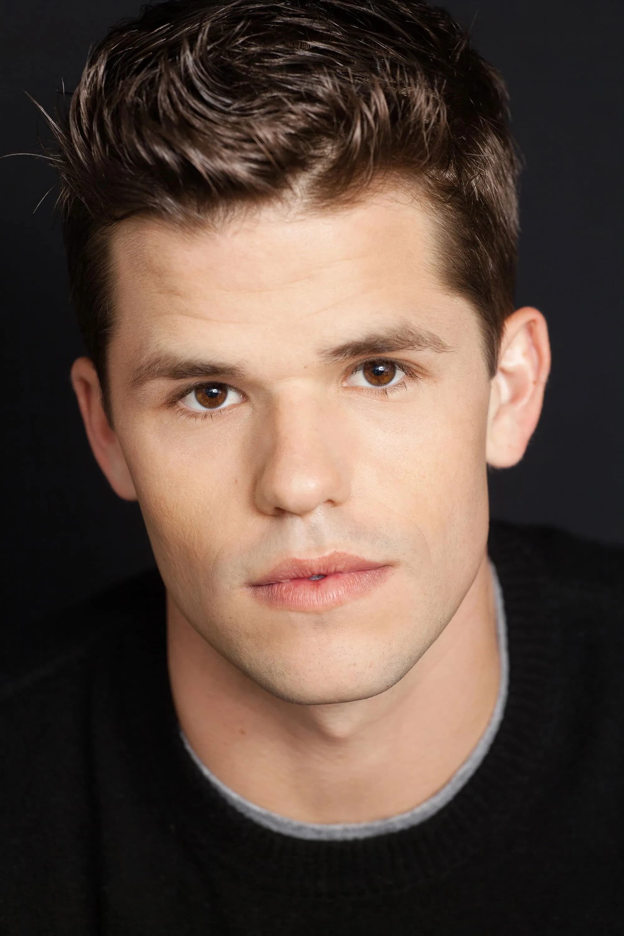 Max Carver 사진