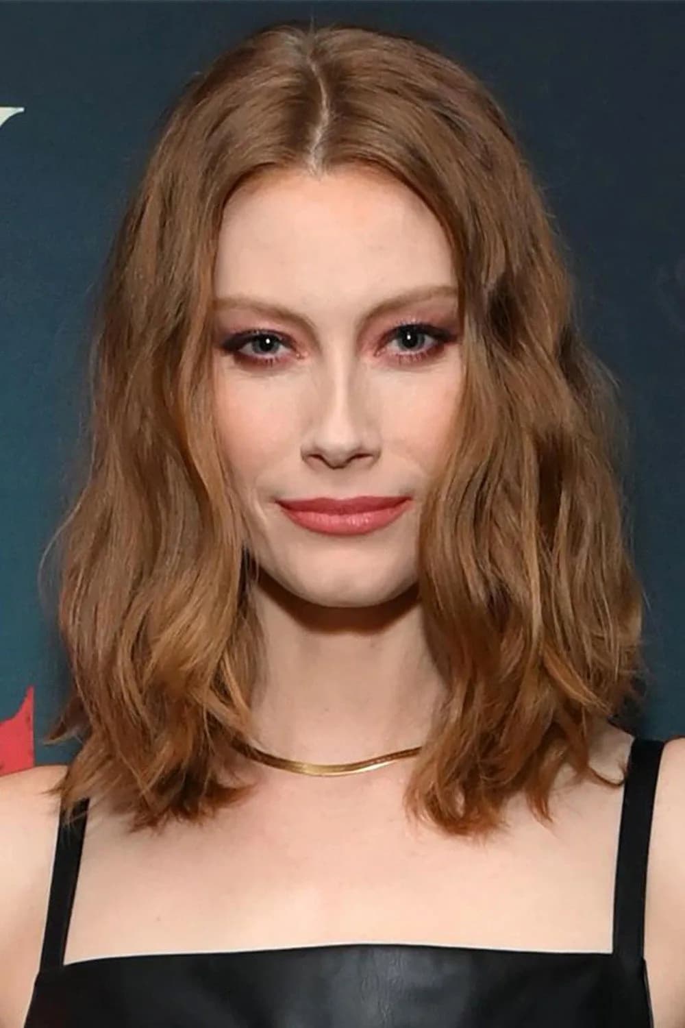Alyssa Sutherland photo