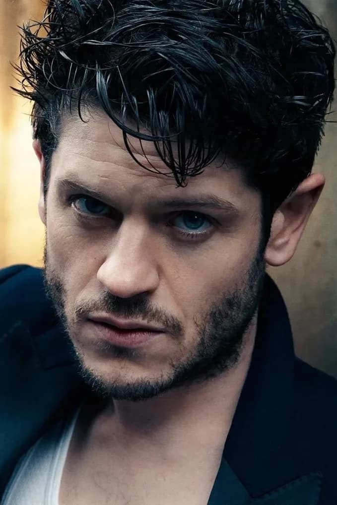 Foto von Iwan Rheon