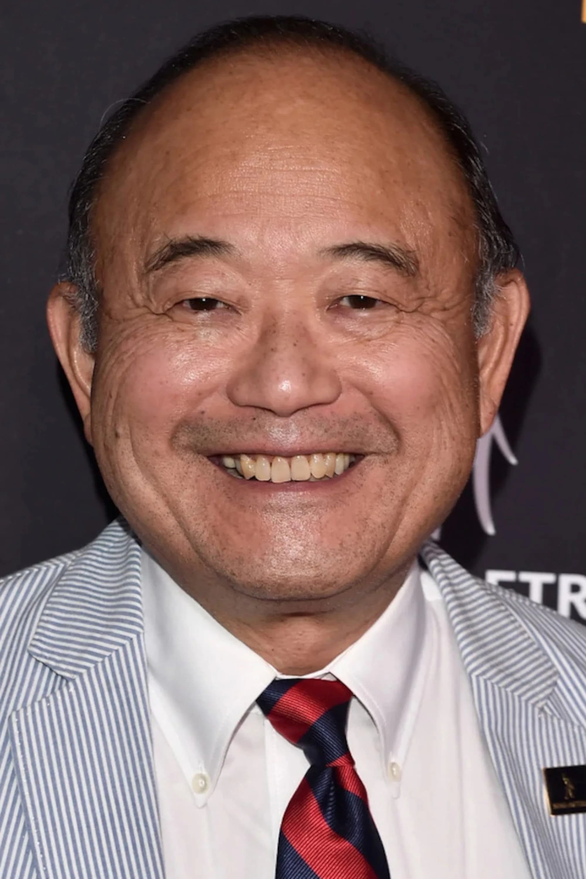 Foto di Clyde Kusatsu
