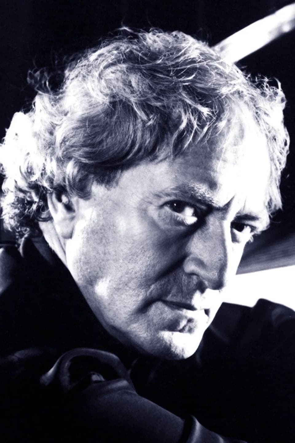 John Barry की तस्वीर