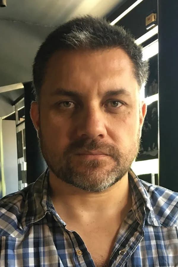 Guillermo Calderón photo