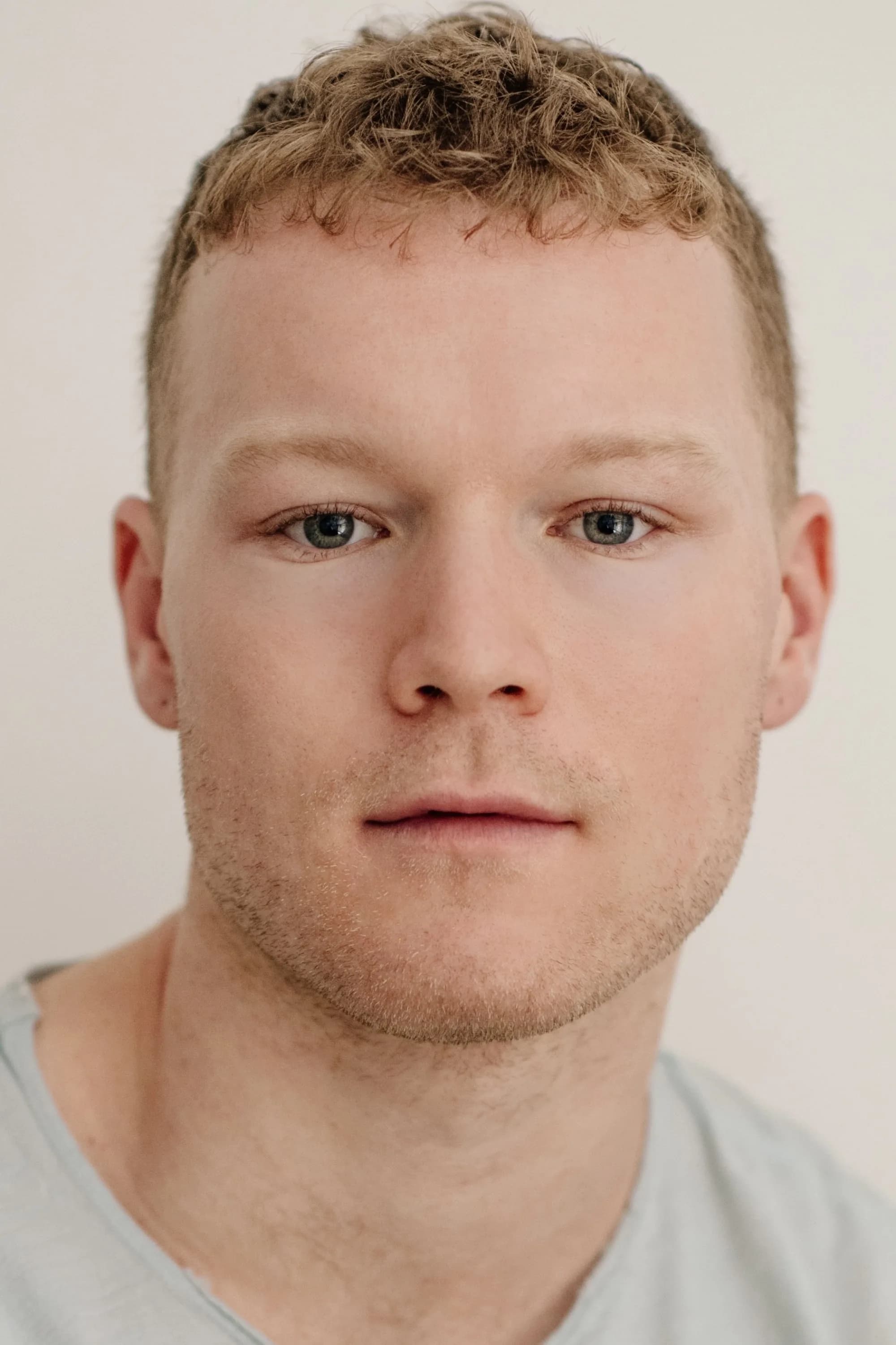 Angus O'Brien 사진
