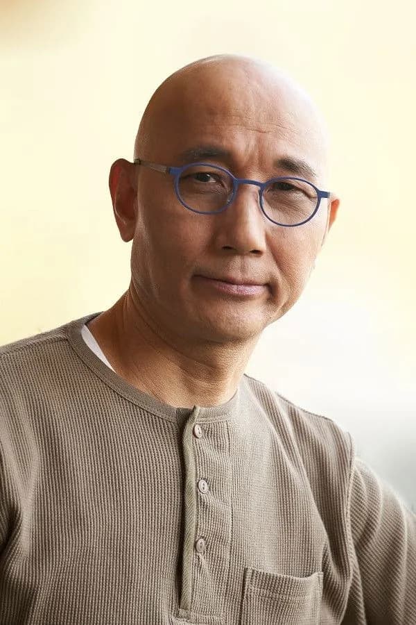 Lowell Lo Koon-Ting photo