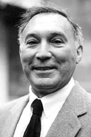 Lee Montague fotoğrafı