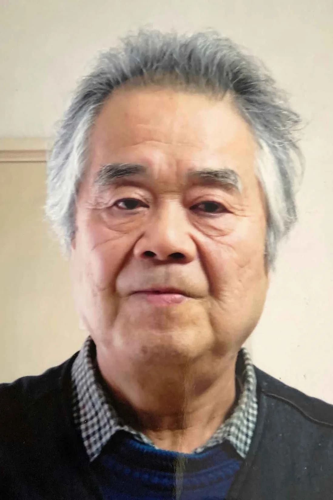 Takashi Ezure photo