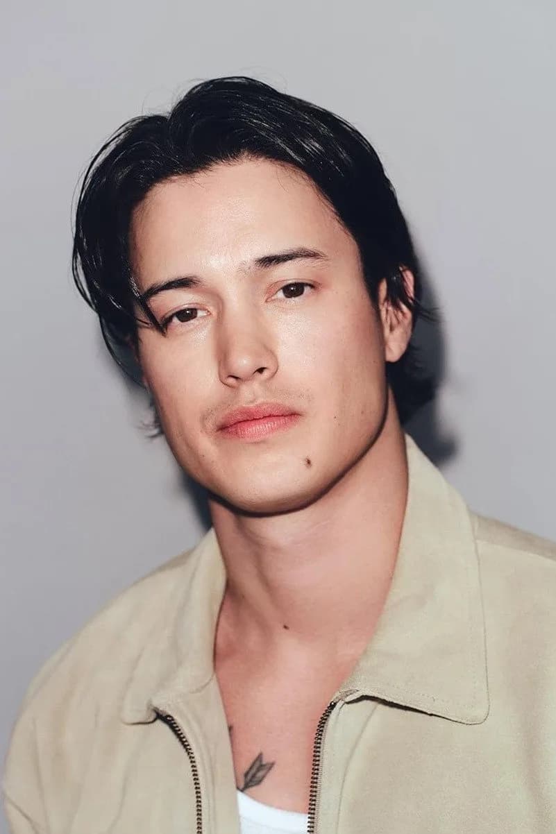 Derek Luhの写真