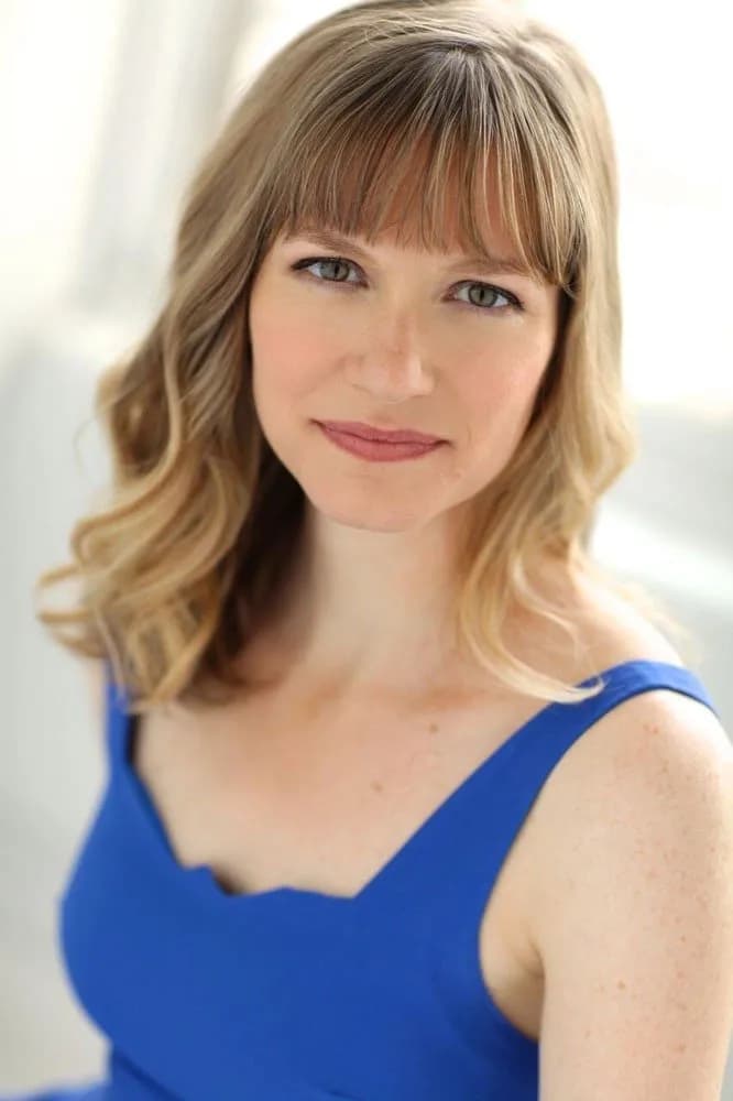 Caroline Hewitt photo