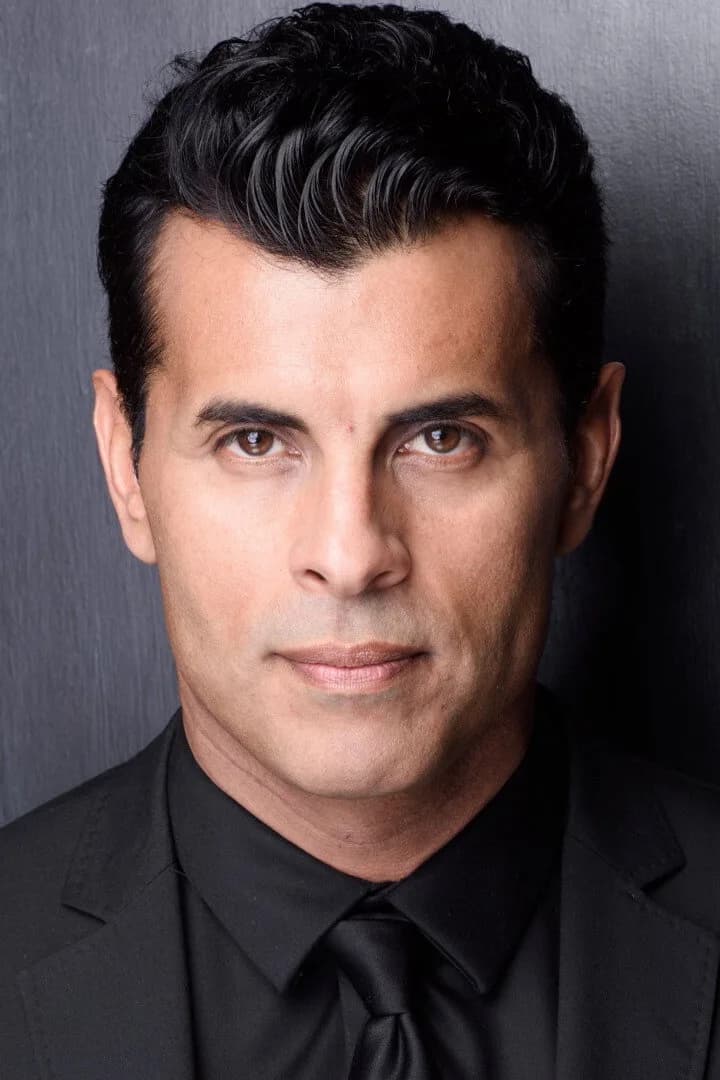 Ricardo Molina photo