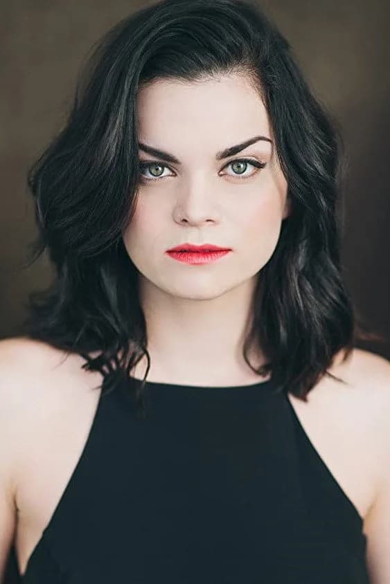 Ali Johnson 사진
