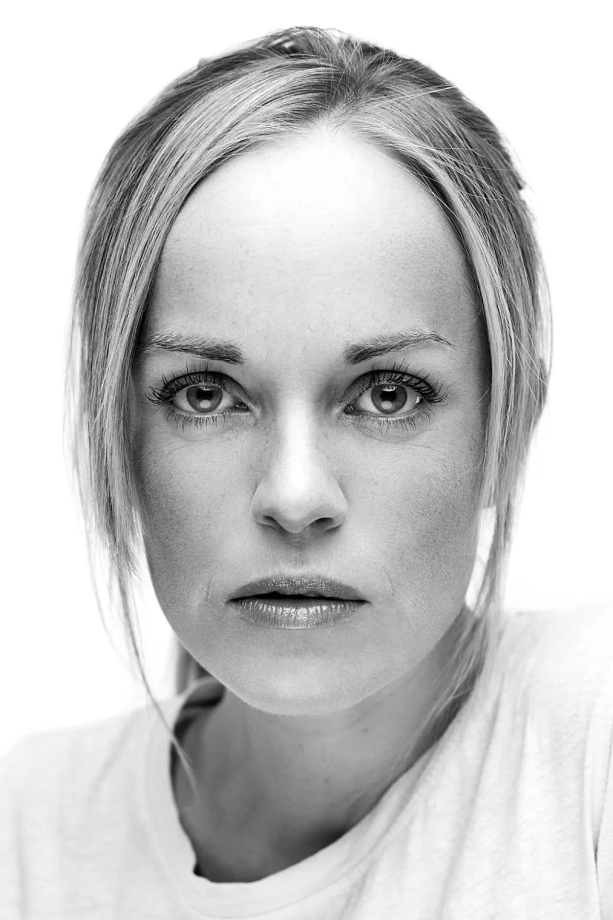 Friederike Kempter profile