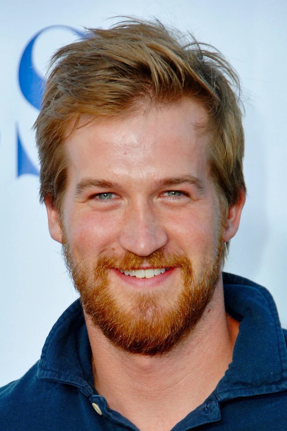 Kenneth Mitchell की तस्वीर