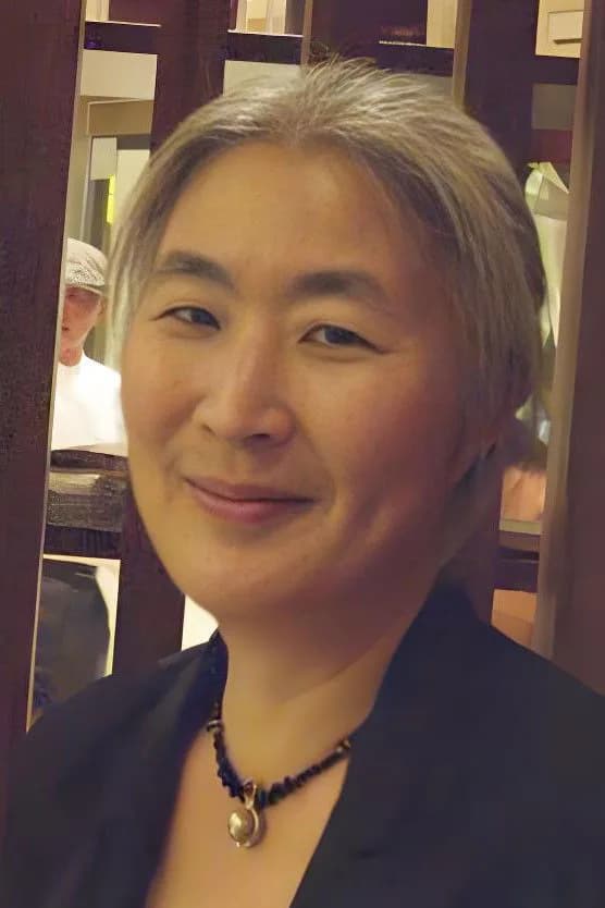 Yayoi Takano की तस्वीर