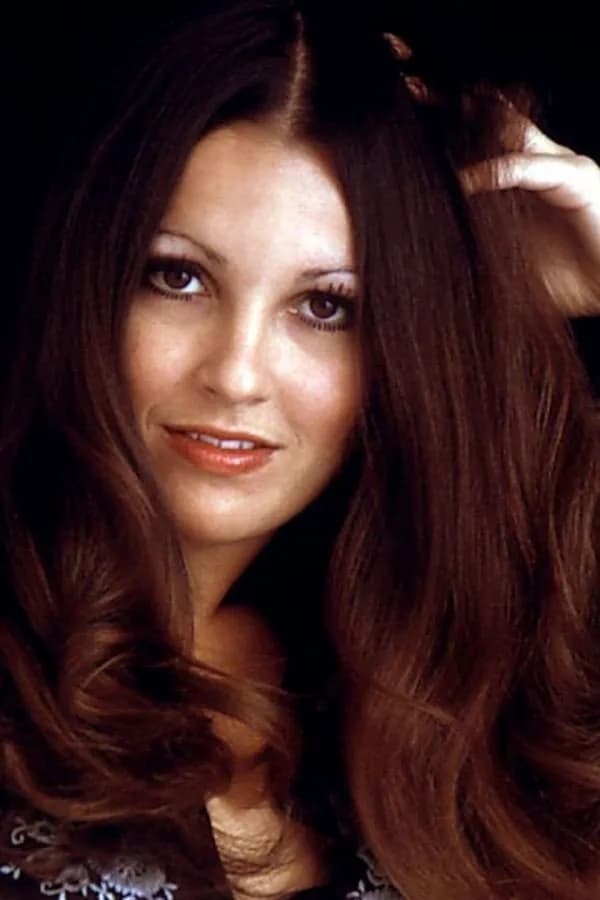 Laura Lyons photo