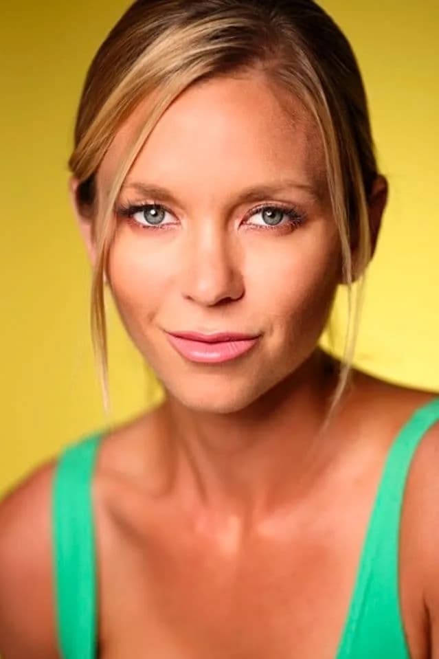 Sara Kova photo