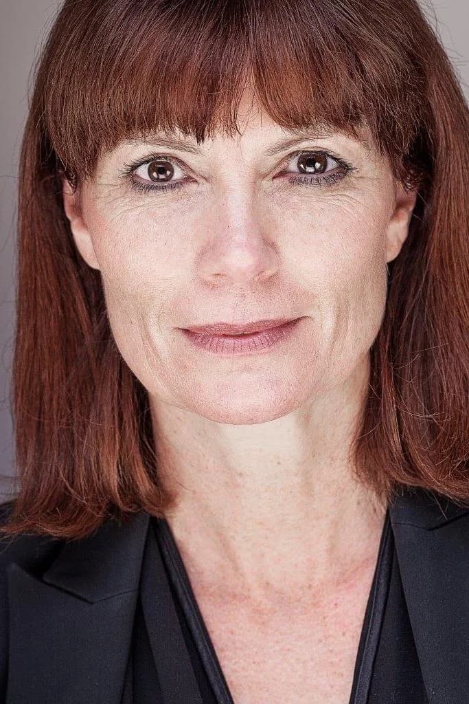 Caroline Harding photo